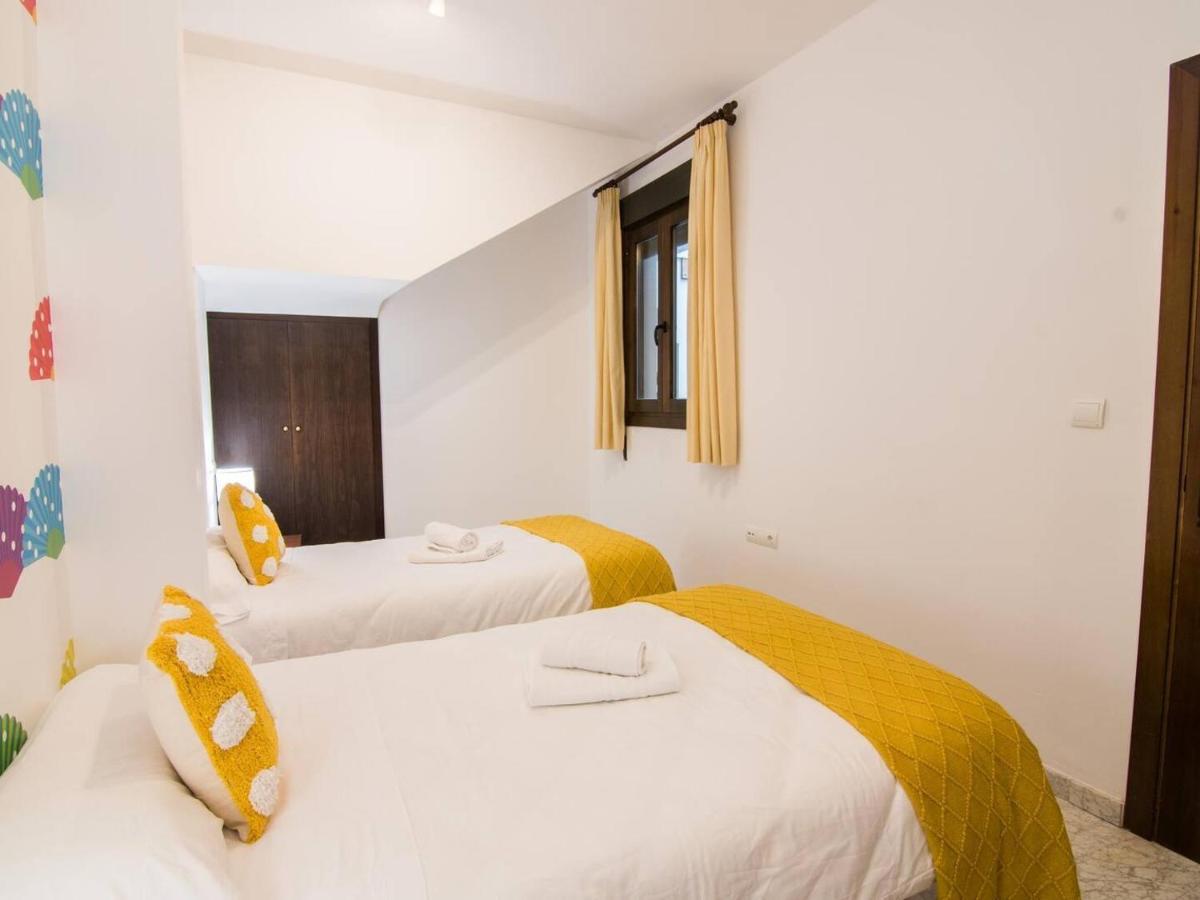 Ferienwohnung Tuguest Plaza De Gracia Granada Exterior foto